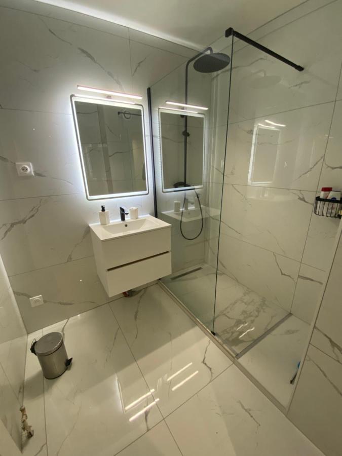 Appartement Avec Belle Vue Et Place De Parking Annemasse Esterno foto